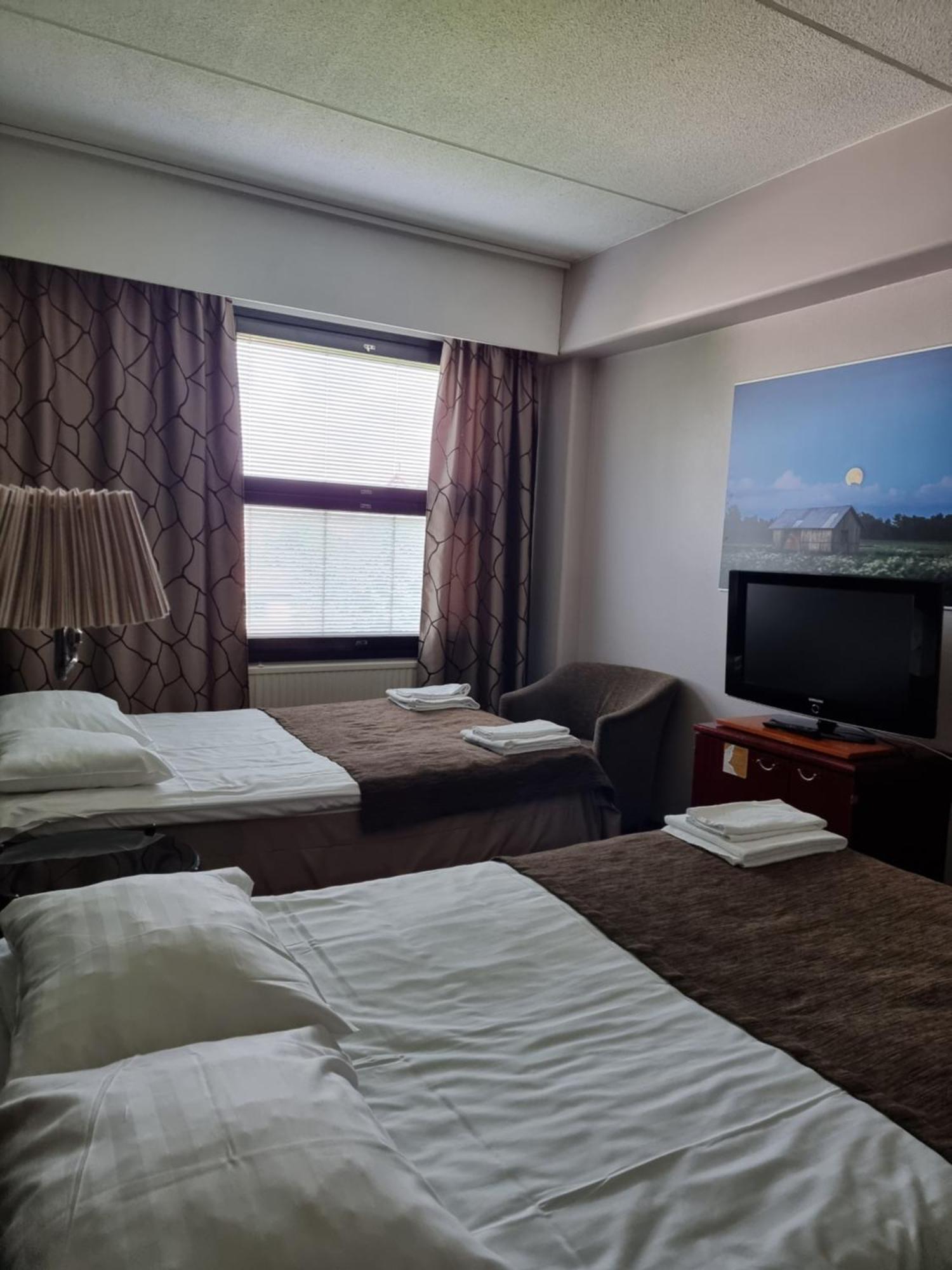 Hotel Lapuahovi Buitenkant foto