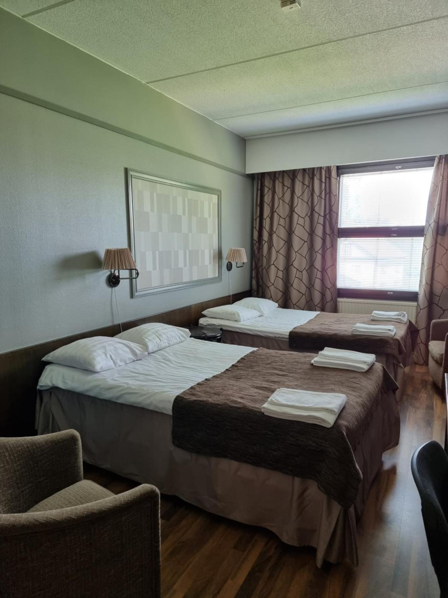 Hotel Lapuahovi Buitenkant foto