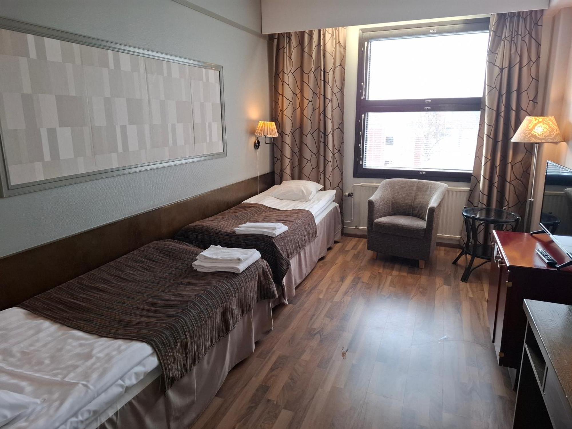 Hotel Lapuahovi Buitenkant foto