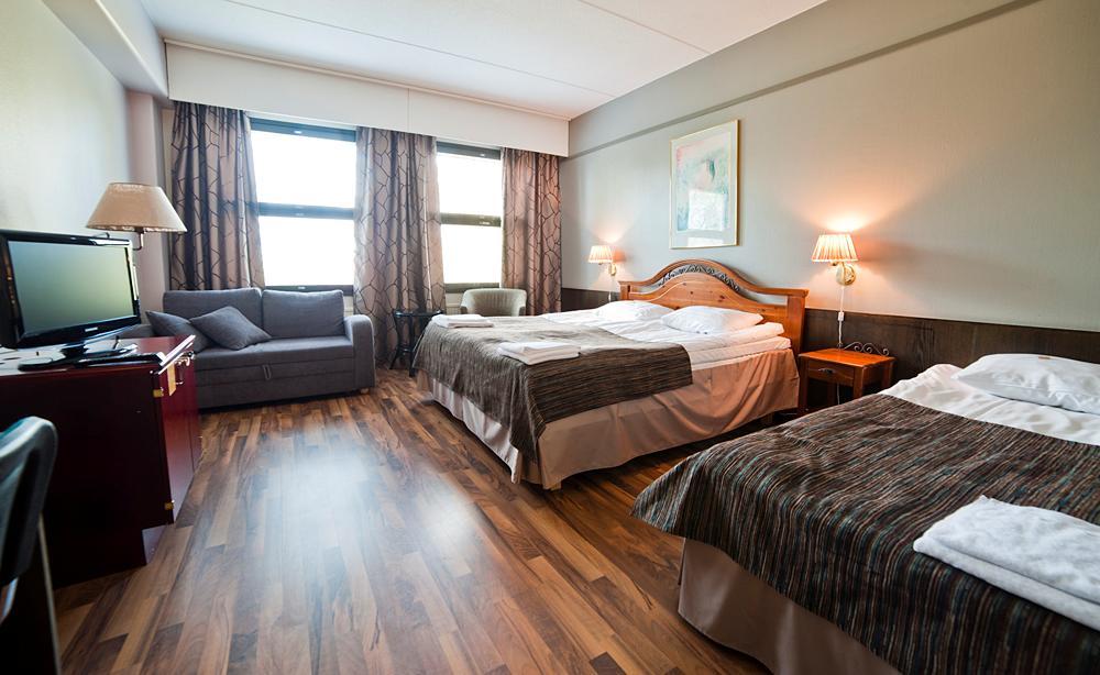 Hotel Lapuahovi Buitenkant foto