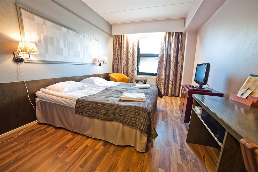 Hotel Lapuahovi Buitenkant foto